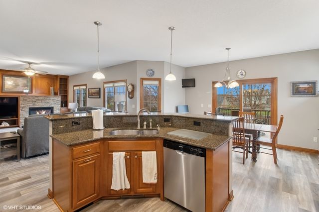 10333 Windsor Parkway, Johnston, IA 50131