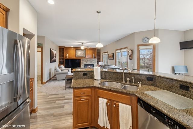 10333 Windsor Parkway, Johnston, IA 50131