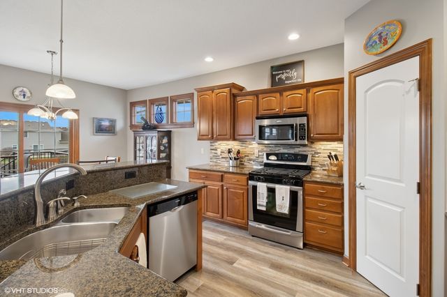 10333 Windsor Parkway, Johnston, IA 50131
