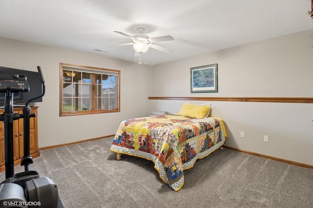 10333 Windsor Parkway, Johnston, IA 50131