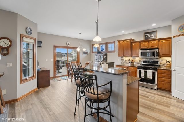 10333 Windsor Parkway, Johnston, IA 50131