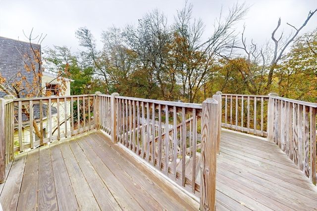 15 Mclellan St, Boston, MA 02121