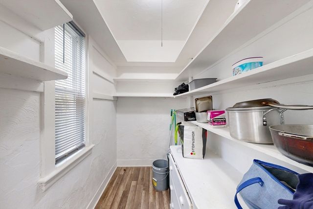 15 Mclellan St, Boston, MA 02121