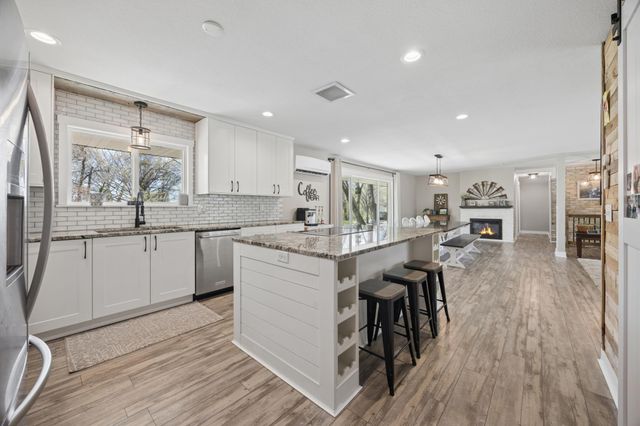 2002 Hillcrest Drive, Saint Cloud, MN 56303
