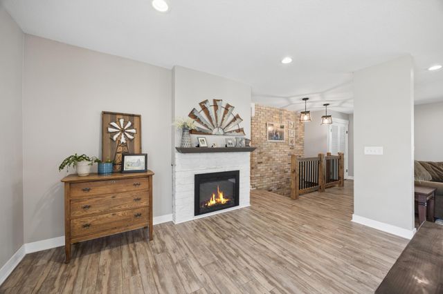 2002 Hillcrest Drive, Saint Cloud, MN 56303