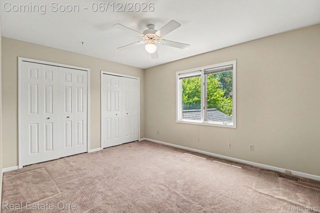 1751 Carpenter Drive, Troy, MI 48098