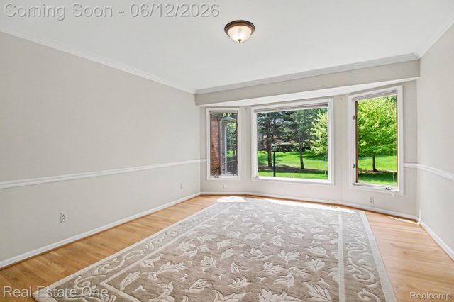 1751 Carpenter Drive, Troy, MI 48098