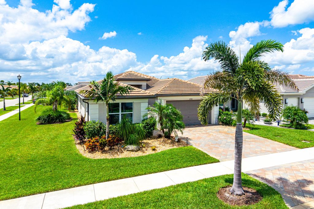 12200 SW SANDPIPER Way, Port St. Lucie, Port St Lucie, FL 34987