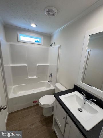 128 EAST BLVD, Glassboro, NJ 08028