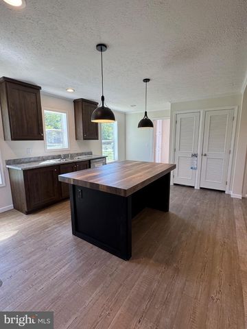 128 EAST BLVD, Glassboro, NJ 08028