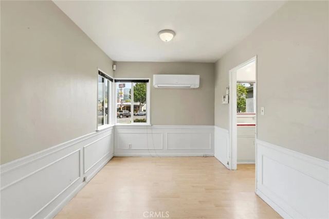 2205 N Glenoaks Boulevard, Burbank, CA 91504