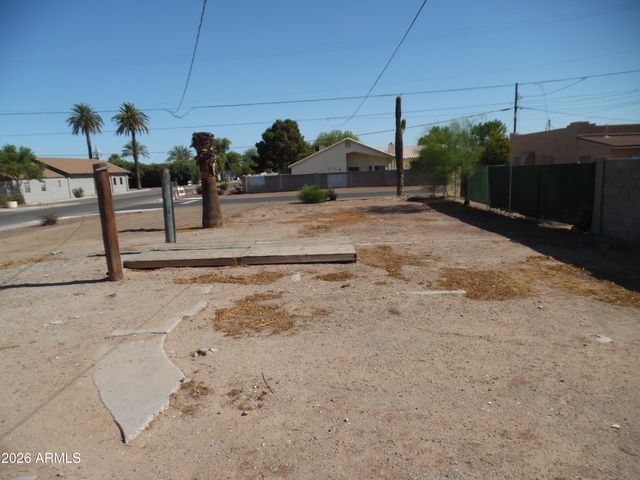 211 E EASON Avenue, Buckeye, AZ 85326