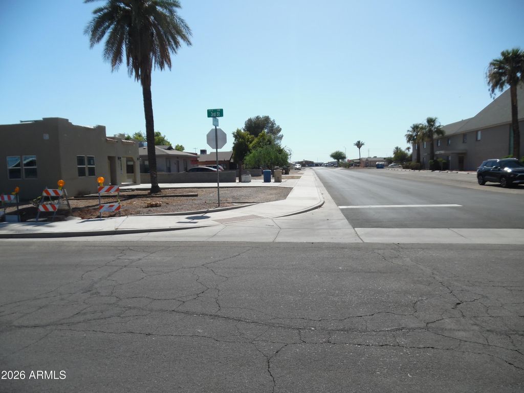211 E EASON Avenue, Buckeye, AZ 85326 — photo 4