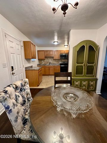 5351 ROYCE Avenue, Jacksonville, FL 32205