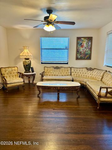 5351 ROYCE Avenue, Jacksonville, FL 32205