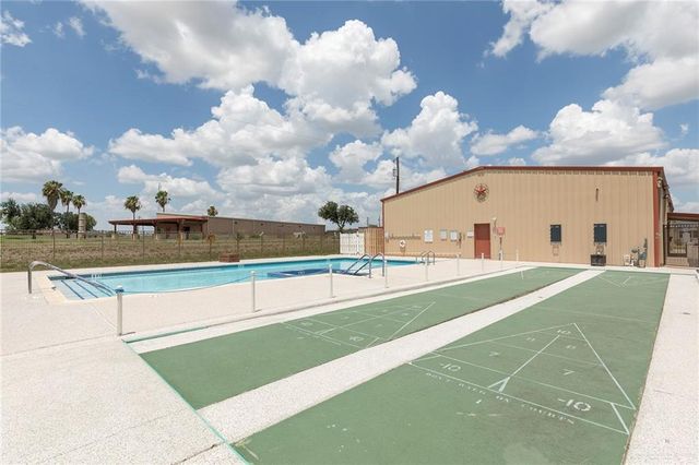 7422 Golf Drive, Mission, TX 78572