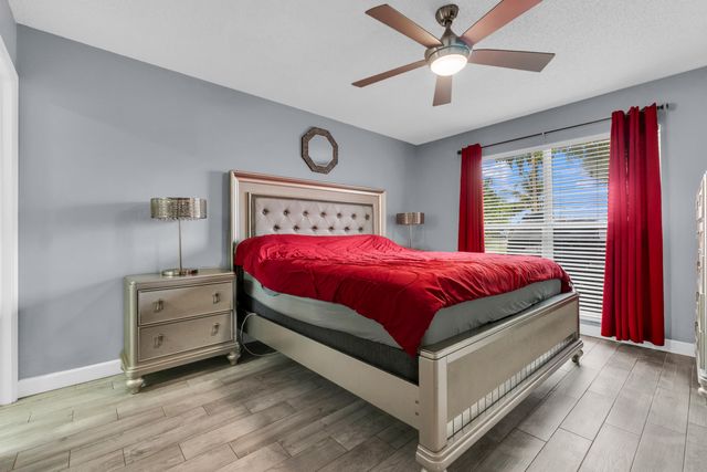 3740 NW 113TH Avenue, Sunrise, FL 33323