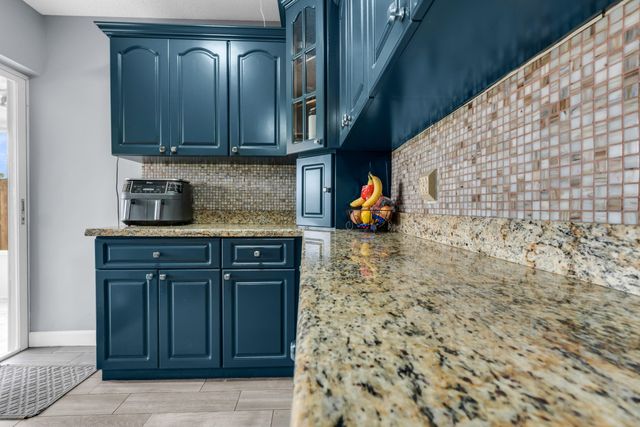 3740 NW 113TH Avenue, Sunrise, FL 33323