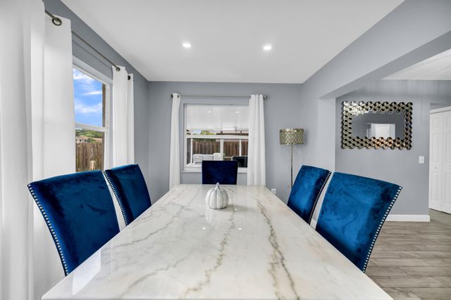 3740 NW 113TH Avenue, Sunrise, FL 33323