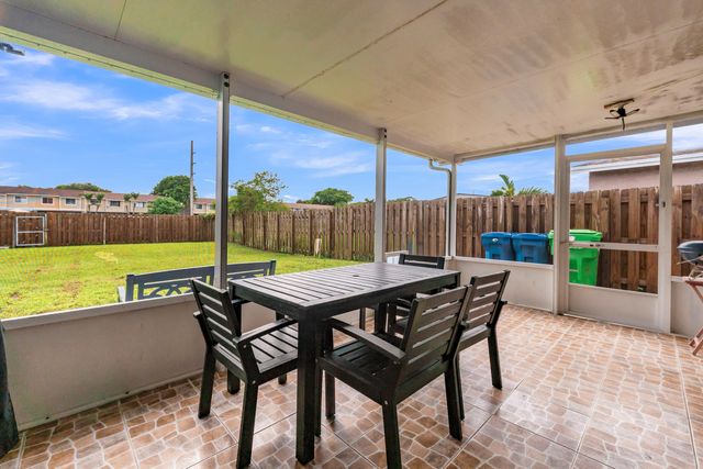 3740 NW 113TH Avenue, Sunrise, FL 33323