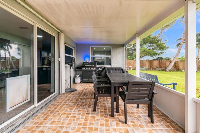 3740 NW 113TH Avenue, Sunrise, FL 33323