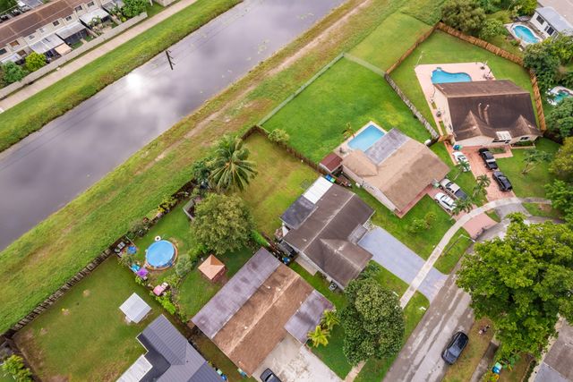 3740 NW 113TH Avenue, Sunrise, FL 33323