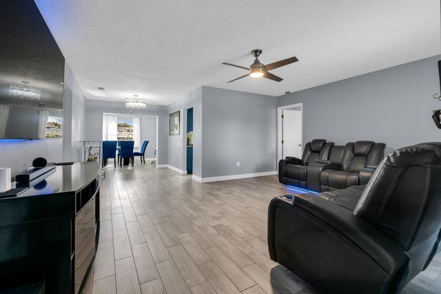 3740 NW 113TH Avenue, Sunrise, FL 33323