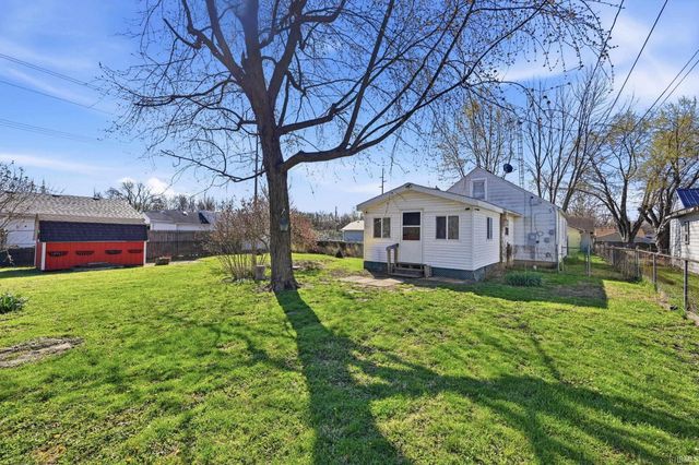 1008 W 16th Street, Muncie, IN 47302