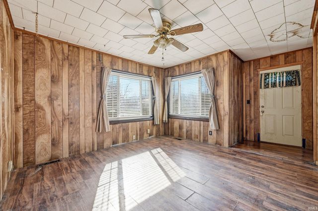 1008 W 16th Street, Muncie, IN 47302