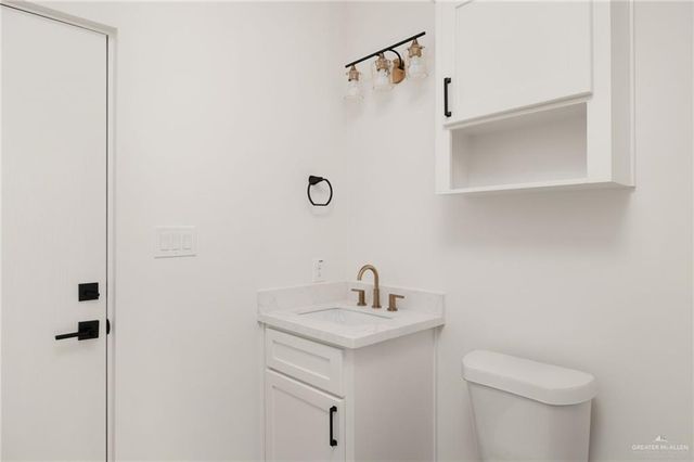 3826 B Shea, Weslaco, TX 78596