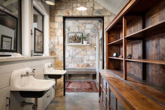 4707 Peace Pipe PATH, Austin, TX 78746