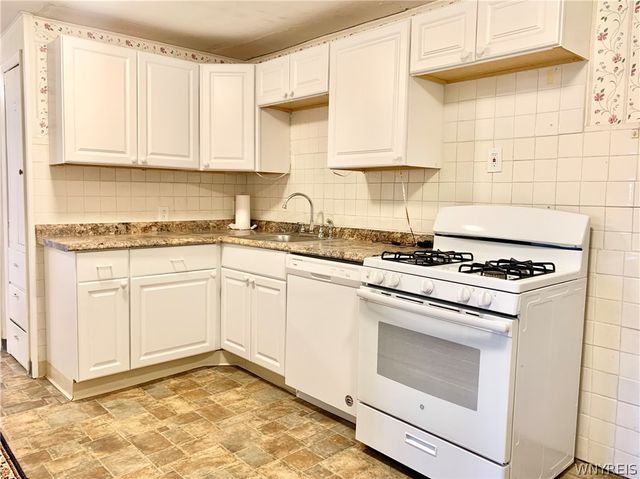 657 Englewood Avenue 2, Tonawanda, NY 14223