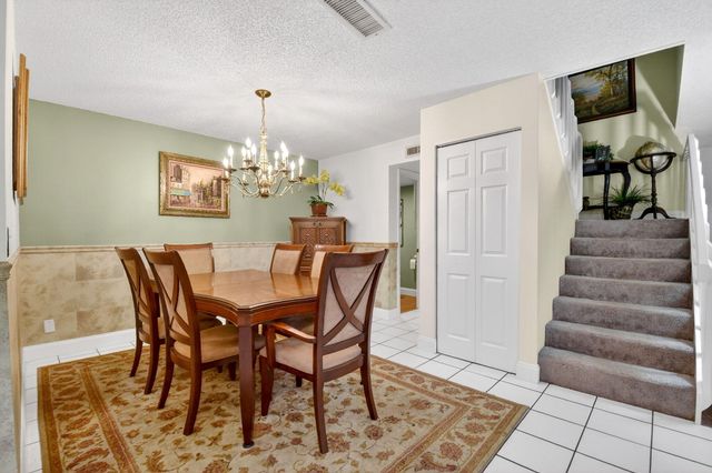 1545 W Forest Lakes Circle W B, West Palm Beach, FL 33406