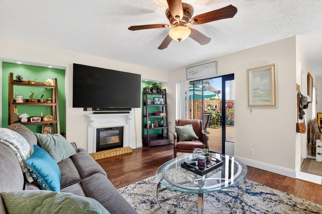 1545 W Forest Lakes Circle W B, West Palm Beach, FL 33406