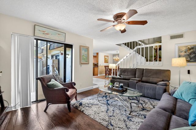 1545 W Forest Lakes Circle W B, West Palm Beach, FL 33406