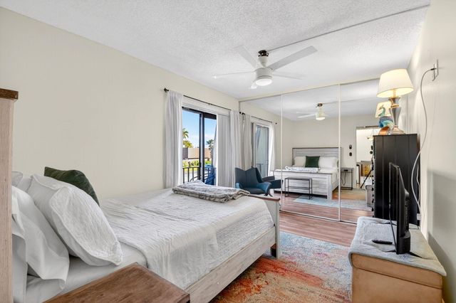 1545 W Forest Lakes Circle W B, West Palm Beach, FL 33406