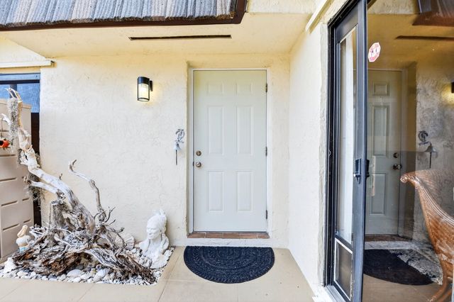 1545 W Forest Lakes Circle W B, West Palm Beach, FL 33406