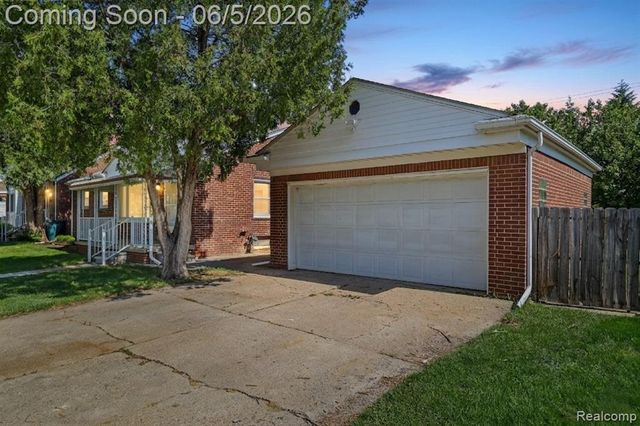 1848 Philomene Boulevard, Lincoln Park, MI 48146