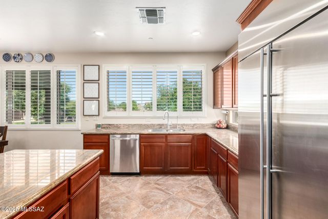 7992 W Ironwood Reserve Court, Tucson, AZ 85743