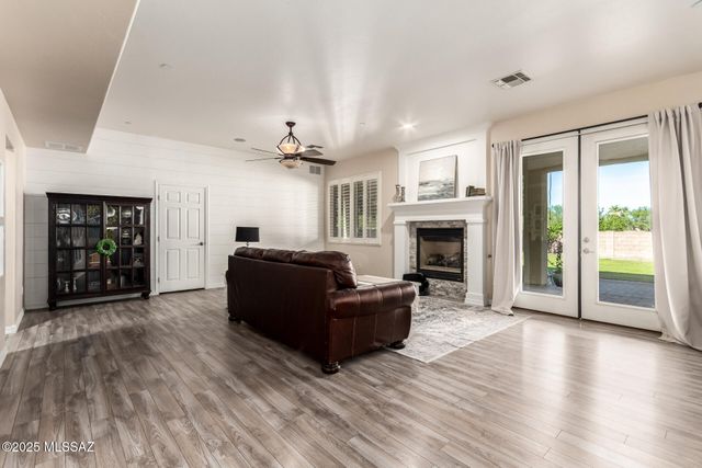 7992 W Ironwood Reserve Court, Tucson, AZ 85743