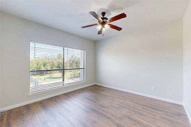 793 Davis Road 111, League City, TX 77573