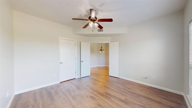 793 Davis Road 111, League City, TX 77573