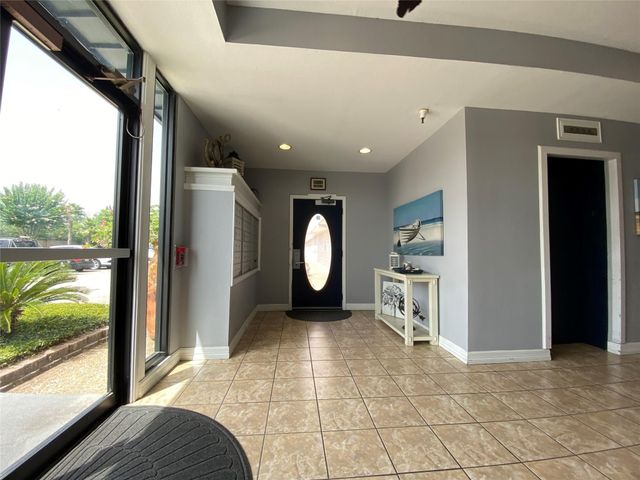 793 Davis Road 111, League City, TX 77573