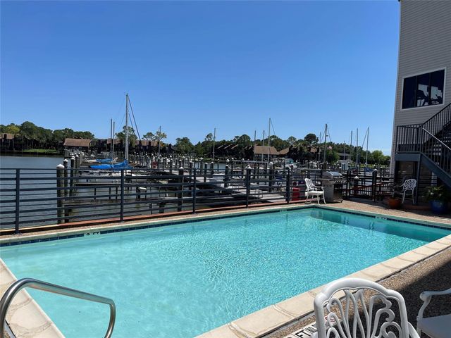 793 Davis Road 111, League City, TX 77573