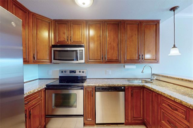 793 Davis Road 111, League City, TX 77573