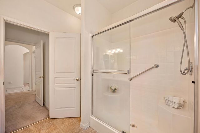 3807 Coldwater Dr, Rocklin, CA 95765