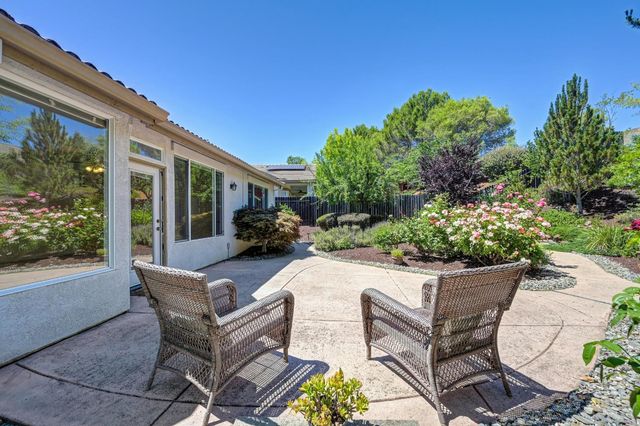 3807 Coldwater Dr, Rocklin, CA 95765