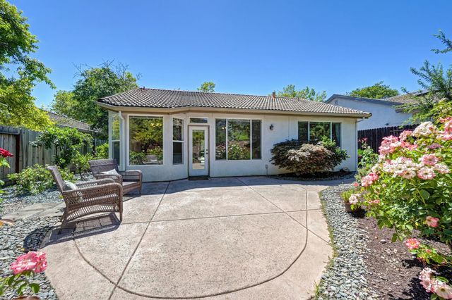 3807 Coldwater Dr, Rocklin, CA 95765