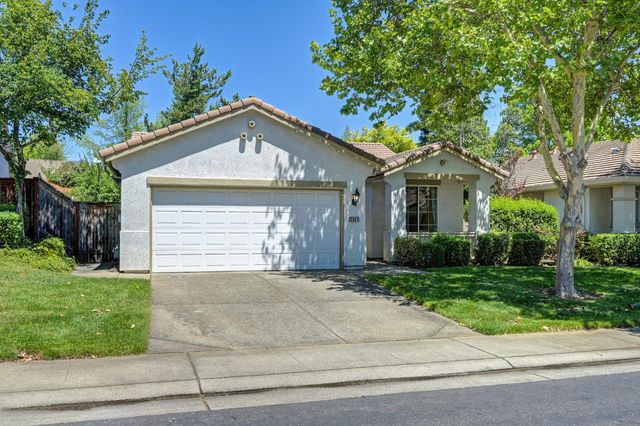 3807 Coldwater Dr, Rocklin, CA 95765