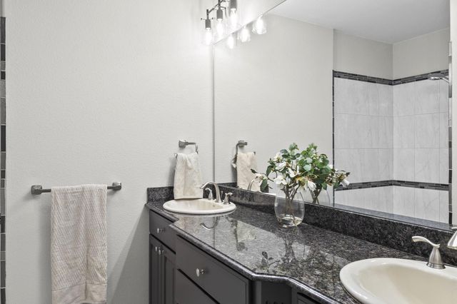 320 Meadow Drive, Bridge City, TX 77611